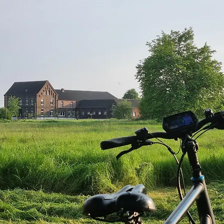 Wiesenblick Im Gutshaus - Kevelaer